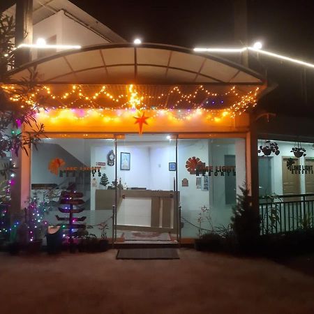 Lime Light Resort Munnar Buitenkant foto