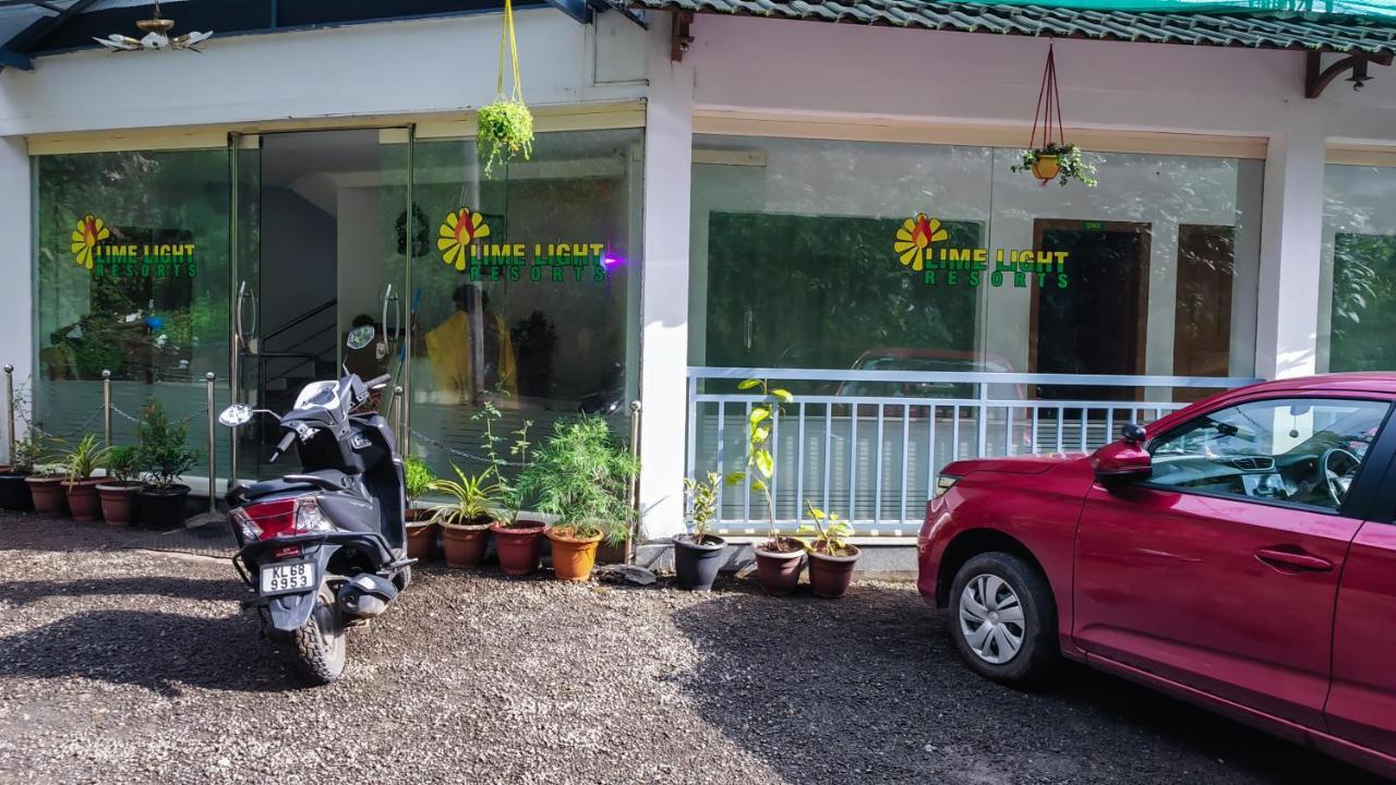 Lime Light Resort Munnar Buitenkant foto