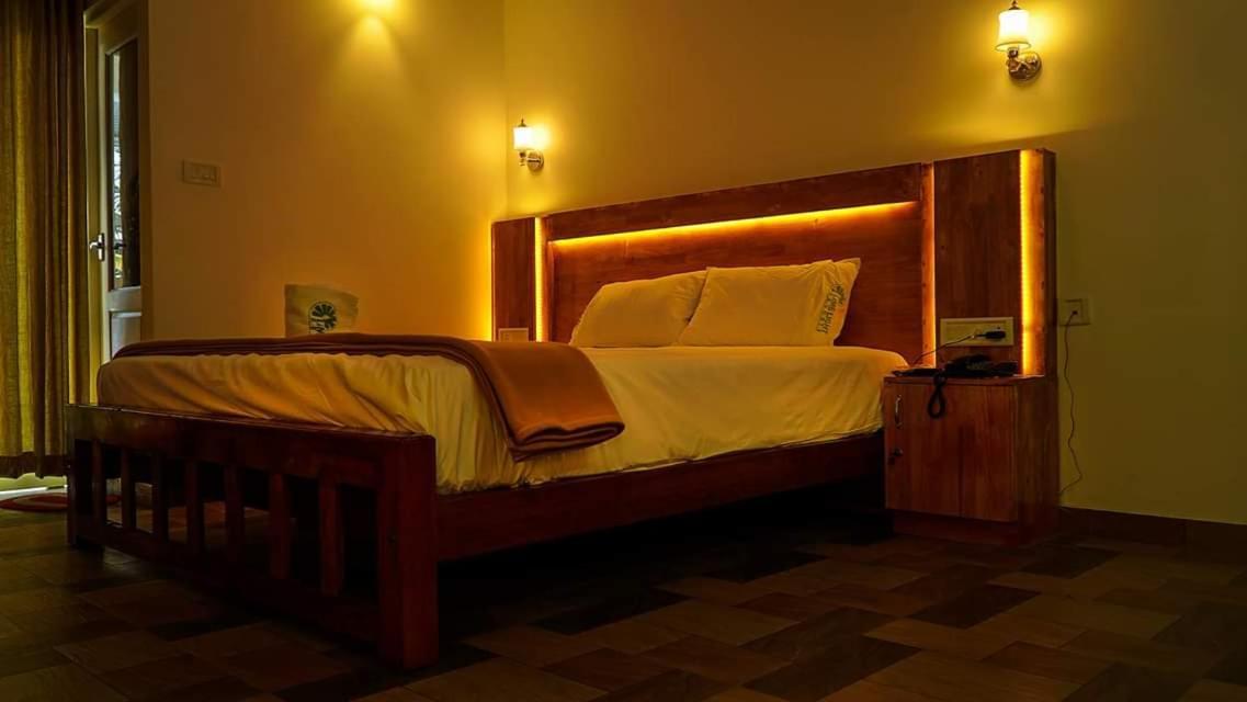 Lime Light Resort Munnar Buitenkant foto